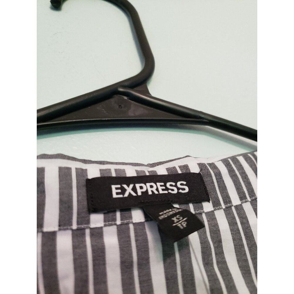 Express Women XS Faux Wrap Mini Dress Long Sleeve Stripe Gray V Neck Cotton NWT - Picture 5 of 7